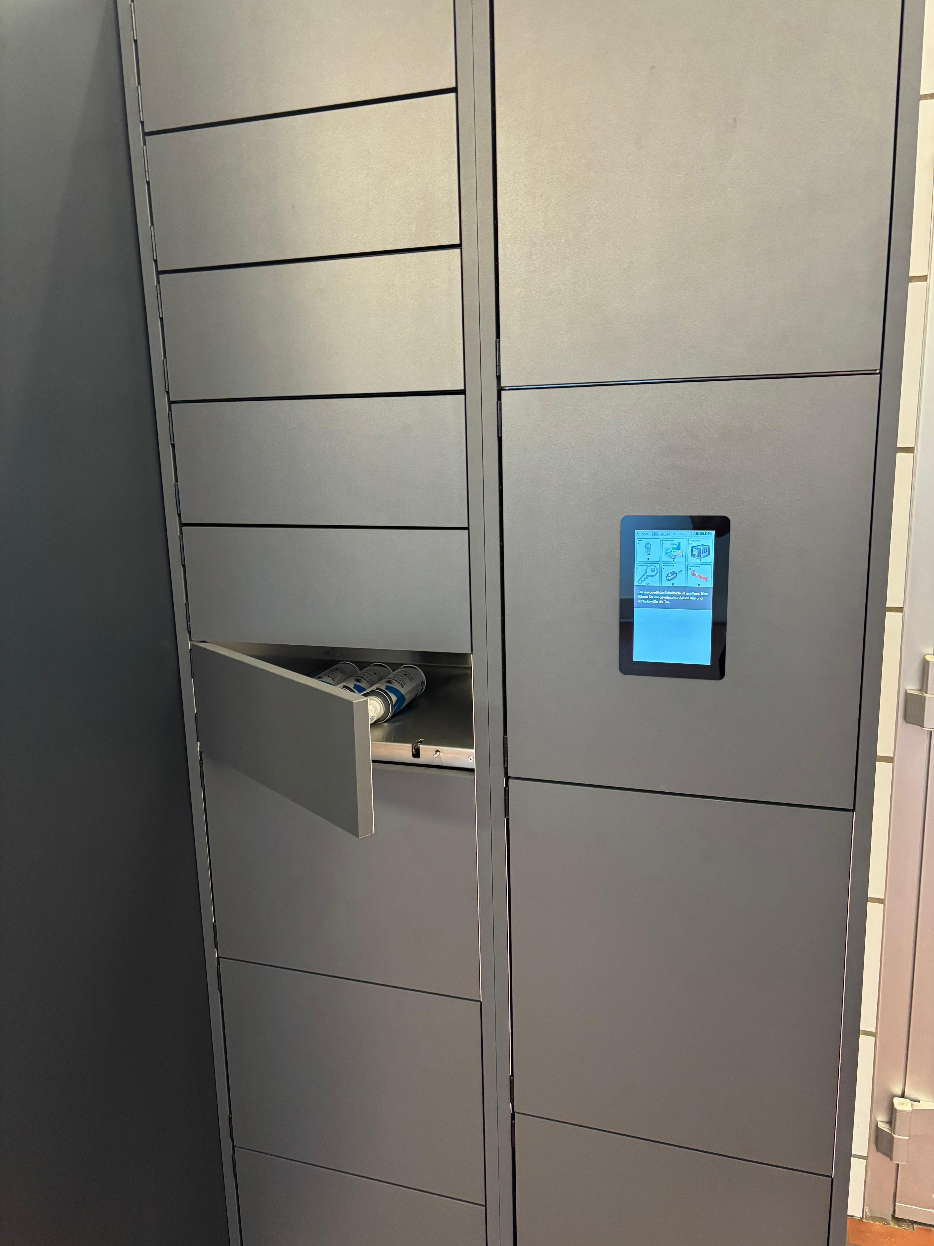 CabIQ Schublade offen